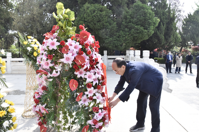 LEYU.COM-乐鱼（中国）
党委赴兰考开展党史学习教育主题实践活动